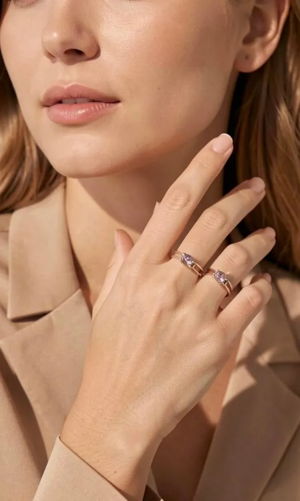 Anillo de plata y Amatista.